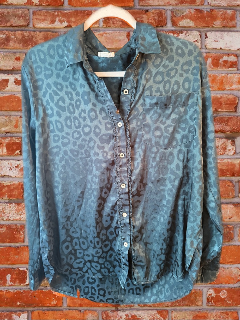 Buckle Teal Satin Leopard Jacquard Blouse